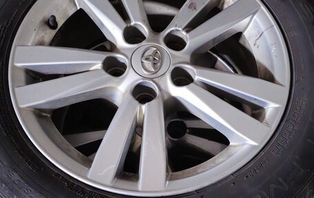 Toyota Avensis III рестайлинг, 2009 год, 1 380 000 рублей, 12 фотография