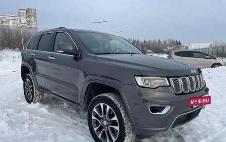 Jeep Grand Cherokee, 2017 год, 4 300 000 рублей, 12 фотография