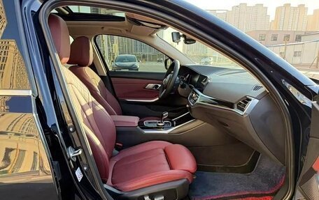 BMW 3 серия, 2022 год, 2 970 000 рублей, 8 фотография