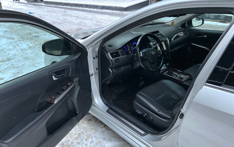 Toyota Camry, 2016 год, 2 550 000 рублей, 10 фотография