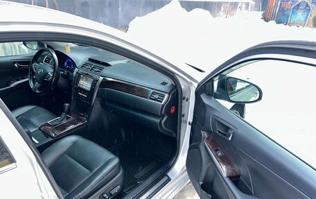 Toyota Camry, 2016 год, 2 550 000 рублей, 15 фотография