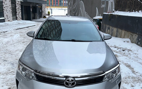 Toyota Camry, 2016 год, 2 550 000 рублей, 16 фотография