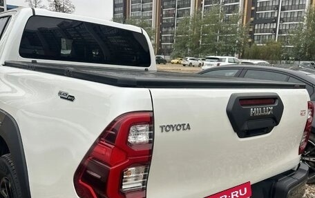Toyota Hilux VIII, 2021 год, 6 800 000 рублей, 3 фотография