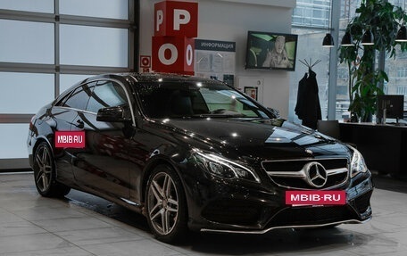 Mercedes-Benz E-Класс, 2014 год, 2 600 000 рублей, 3 фотография