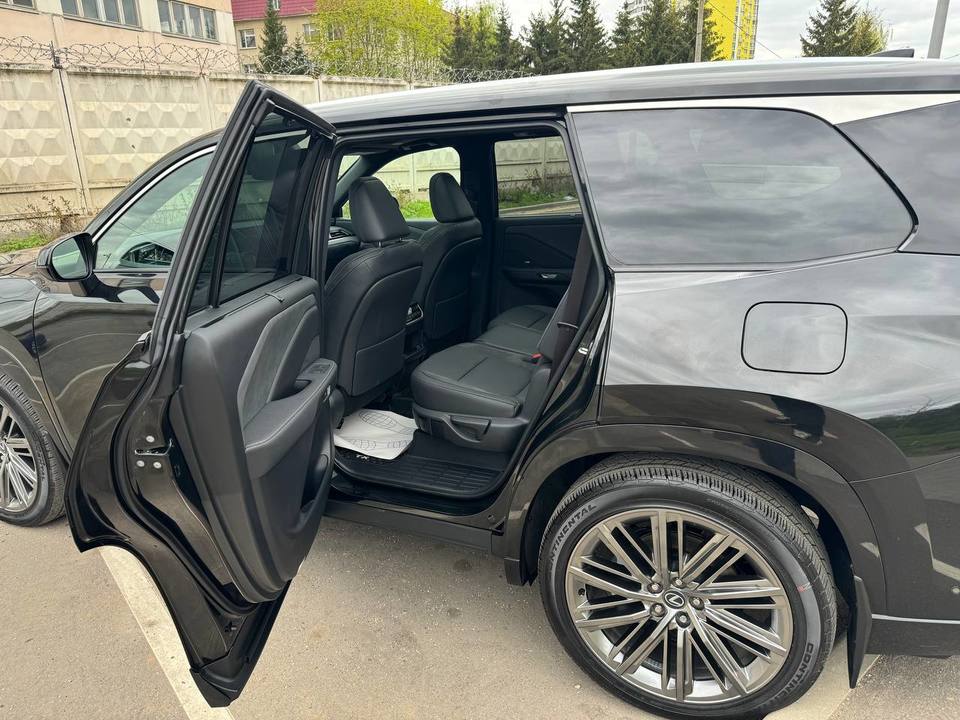 Lexus TX, 2026 год, 13 500 000 рублей, 9 фотография