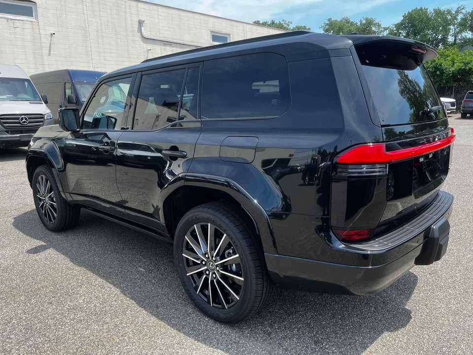 Lexus GX II рестайлинг 2, 2024 год, 15 000 000 рублей, 4 фотография