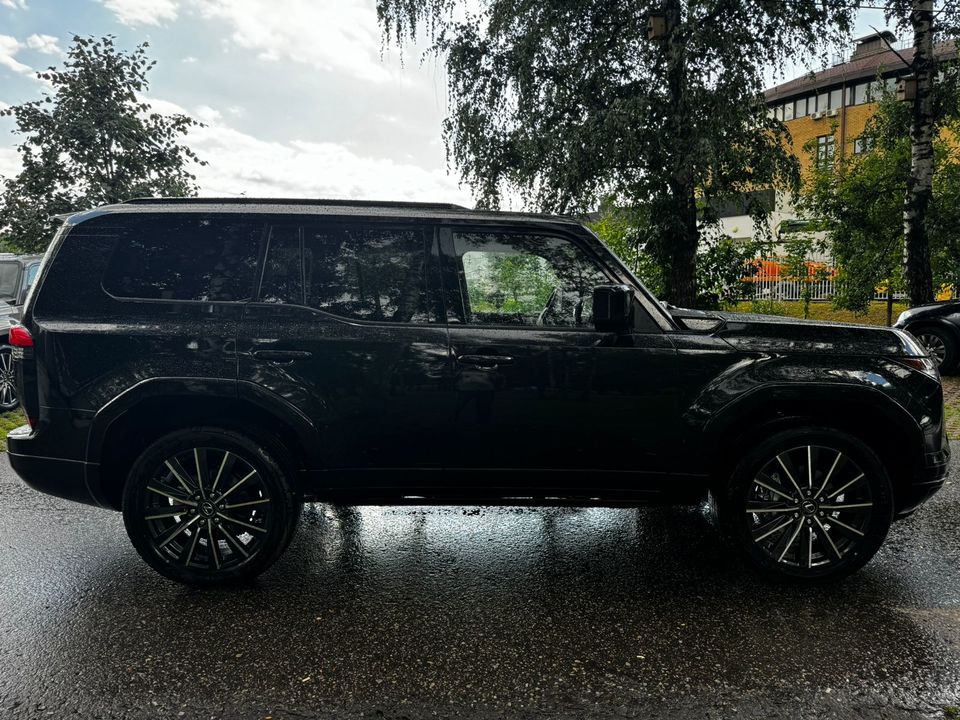 Lexus GX II рестайлинг 2, 2024 год, 15 000 000 рублей, 3 фотография