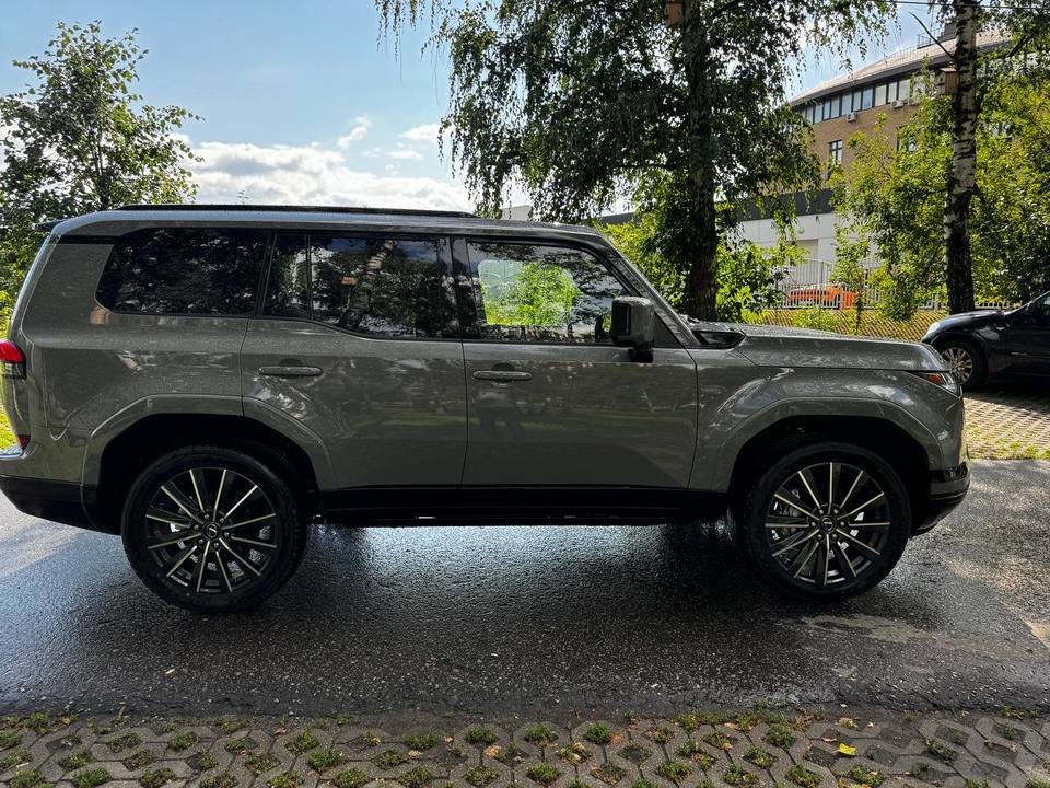 Lexus GX II рестайлинг 2, 2026 год, 17 500 000 рублей, 10 фотография