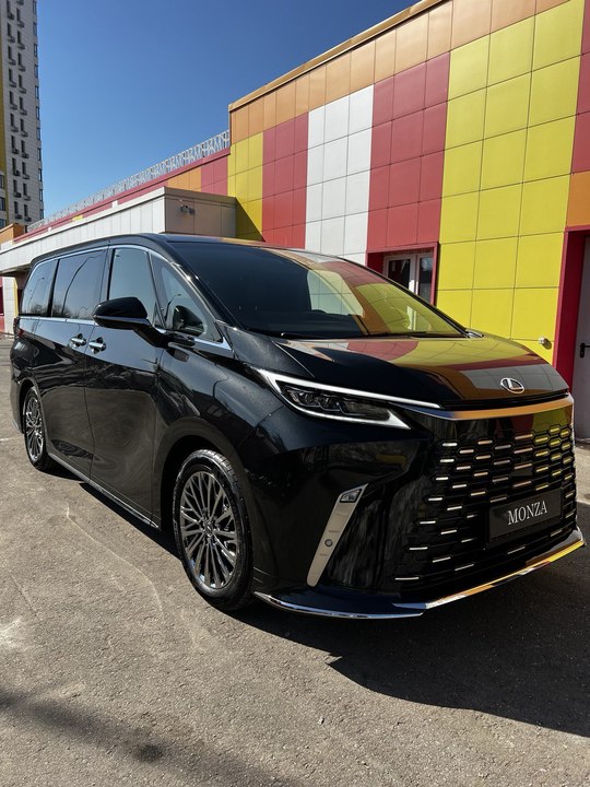 Lexus LM I, 2026 год, 23 000 000 рублей, 3 фотография