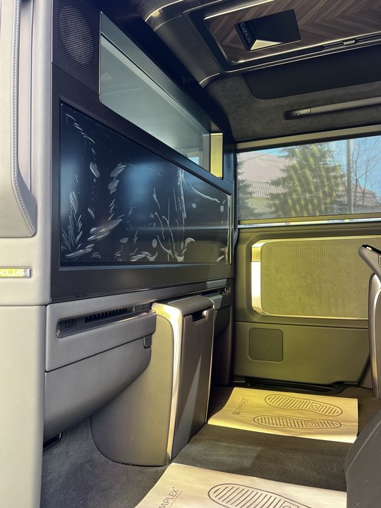 Lexus LM I, 2026 год, 23 000 000 рублей, 28 фотография