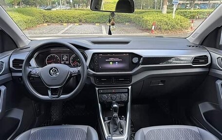 Volkswagen T-Cross I, 2021 год, 1 450 000 рублей, 9 фотография