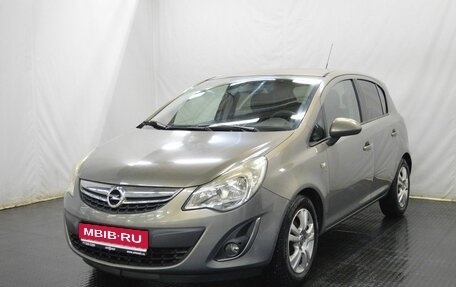 Opel Corsa D, 2013 год, 725 000 рублей, 1 фотография