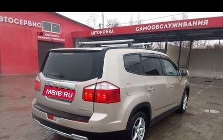 Chevrolet Orlando I, 2012 год, 850 000 рублей, 3 фотография