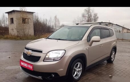 Chevrolet Orlando I, 2012 год, 850 000 рублей, 4 фотография