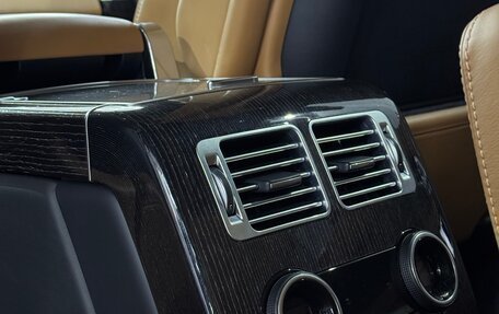 Land Rover Range Rover IV рестайлинг, 2020 год, 9 300 000 рублей, 30 фотография