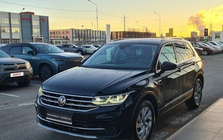 Volkswagen Tiguan II, 2021 год, 3 585 000 рублей, 9 фотография