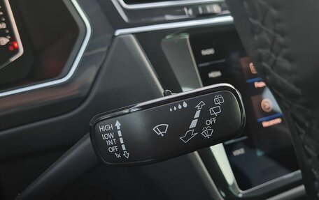 Volkswagen Tiguan II, 2021 год, 3 585 000 рублей, 16 фотография