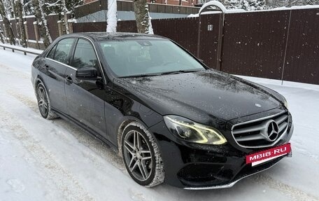 Mercedes-Benz E-Класс, 2014 год, 2 100 000 рублей, 3 фотография