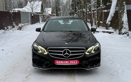 Mercedes-Benz E-Класс, 2014 год, 2 100 000 рублей, 2 фотография