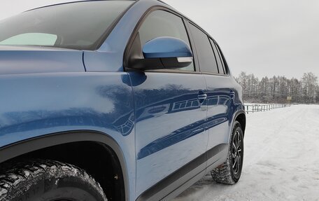 Volkswagen Tiguan I, 2011 год, 950 000 рублей, 13 фотография