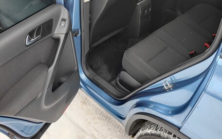 Volkswagen Tiguan I, 2011 год, 950 000 рублей, 16 фотография