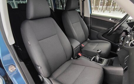 Volkswagen Tiguan I, 2011 год, 950 000 рублей, 18 фотография