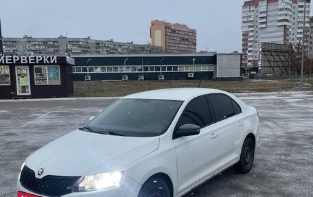 Skoda Rapid I, 2018 год, 700 000 рублей, 5 фотография