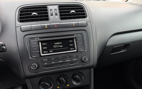 Volkswagen Polo VI (EU Market), 2015 год, 730 000 рублей, 11 фотография