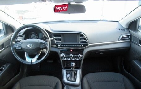 Hyundai Elantra VI рестайлинг, 2019 год, 1 648 500 рублей, 12 фотография