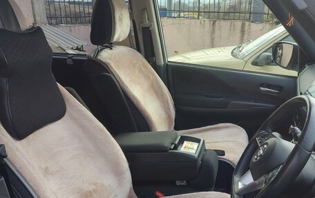 Nissan Serena IV, 2018 год, 1 800 000 рублей, 8 фотография