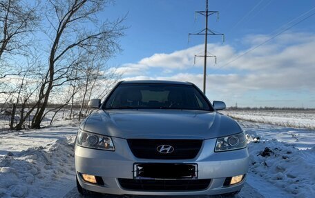 Hyundai Sonata VI, 2006 год, 865 000 рублей, 2 фотография