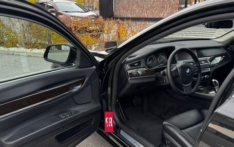 BMW 7 серия, 2010 год, 2 800 000 рублей, 14 фотография