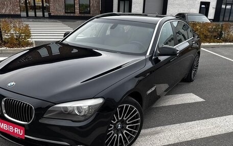 BMW 7 серия, 2010 год, 2 800 000 рублей, 4 фотография