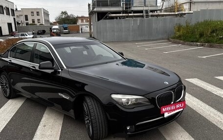BMW 7 серия, 2010 год, 2 800 000 рублей, 32 фотография