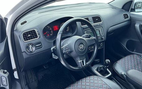Volkswagen Polo VI (EU Market), 2013 год, 780 000 рублей, 11 фотография
