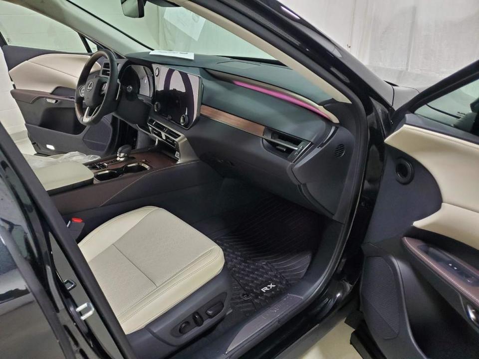 Lexus RX IV рестайлинг, 2026 год, 12 500 000 рублей, 5 фотография