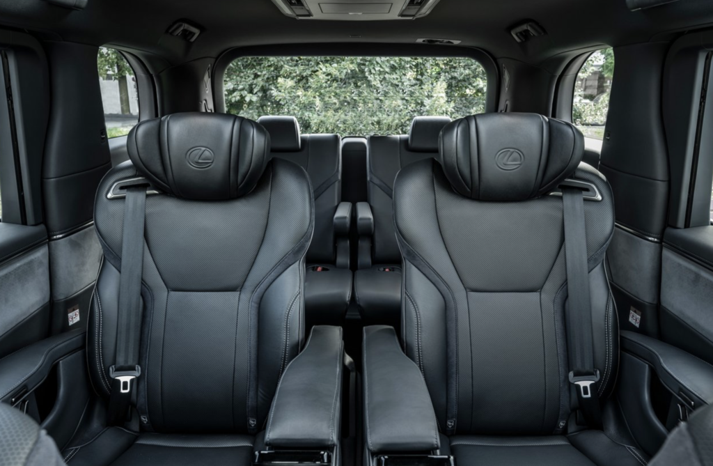 Lexus LM I, 2026 год, 25 000 000 рублей, 10 фотография