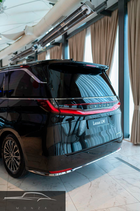Lexus LM I, 2026 год, 24 000 000 рублей, 24 фотография