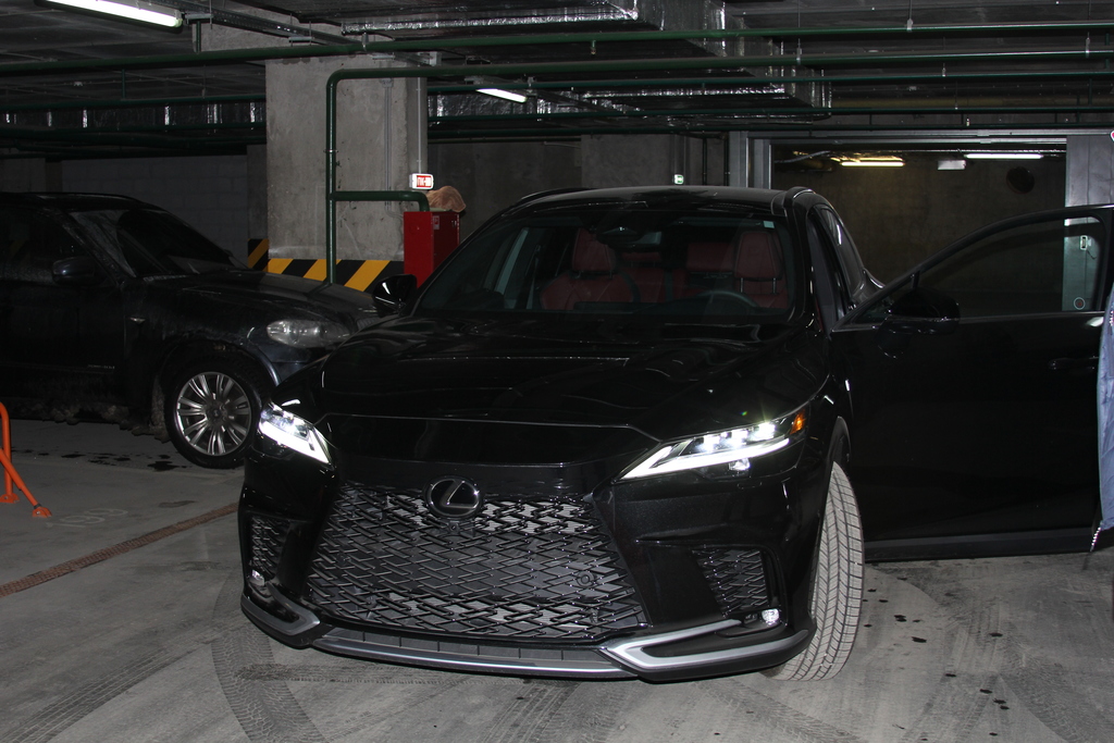 Lexus RX IV рестайлинг, 2026 год, 12 500 000 рублей, 16 фотография