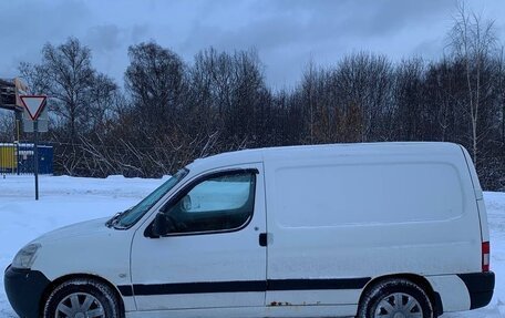 Peugeot Partner II рестайлинг 2, 2011 год, 355 000 рублей, 2 фотография