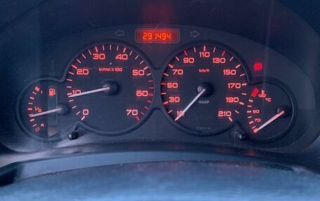 Peugeot Partner II рестайлинг 2, 2011 год, 355 000 рублей, 14 фотография