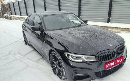 BMW 3 серия, 2019 год, 3 300 000 рублей, 2 фотография