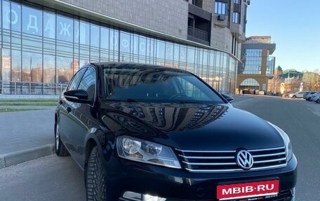 Volkswagen Passat B7, 2011 год, 940 000 рублей, 1 фотография