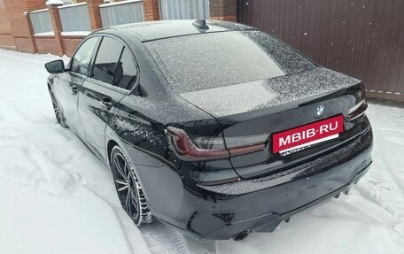 BMW 3 серия, 2019 год, 3 300 000 рублей, 9 фотография