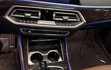 BMW X5, 2018 год, 8 300 000 рублей, 22 фотография