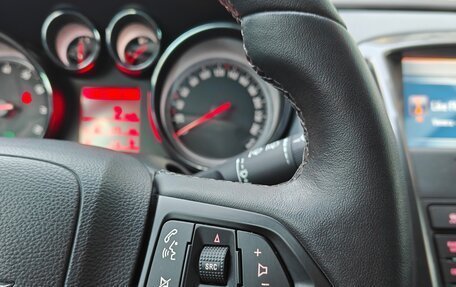 Opel Astra J, 2013 год, 1 350 000 рублей, 22 фотография