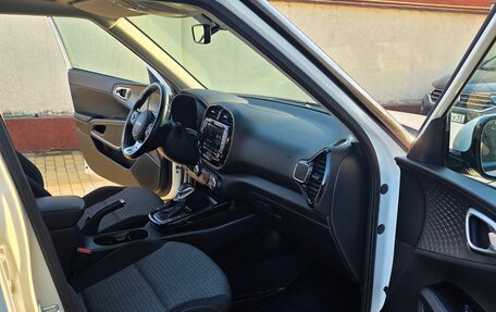 KIA Soul III, 2021 год, 2 300 000 рублей, 5 фотография