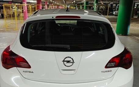 Opel Astra J, 2013 год, 1 350 000 рублей, 13 фотография