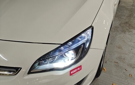 Opel Astra J, 2013 год, 1 350 000 рублей, 12 фотография