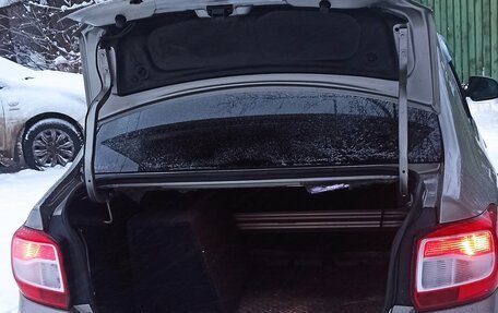 Renault Logan II, 2015 год, 550 000 рублей, 22 фотография